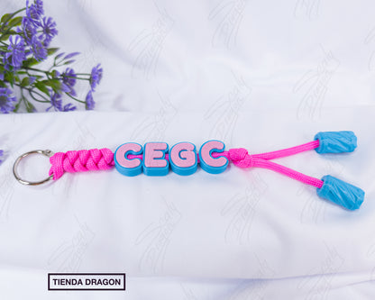 Llaveros Charm con Nombre Personalizado con letras en 3D, Colgante Artesanal para Bolsos, Mochilas y Termos.