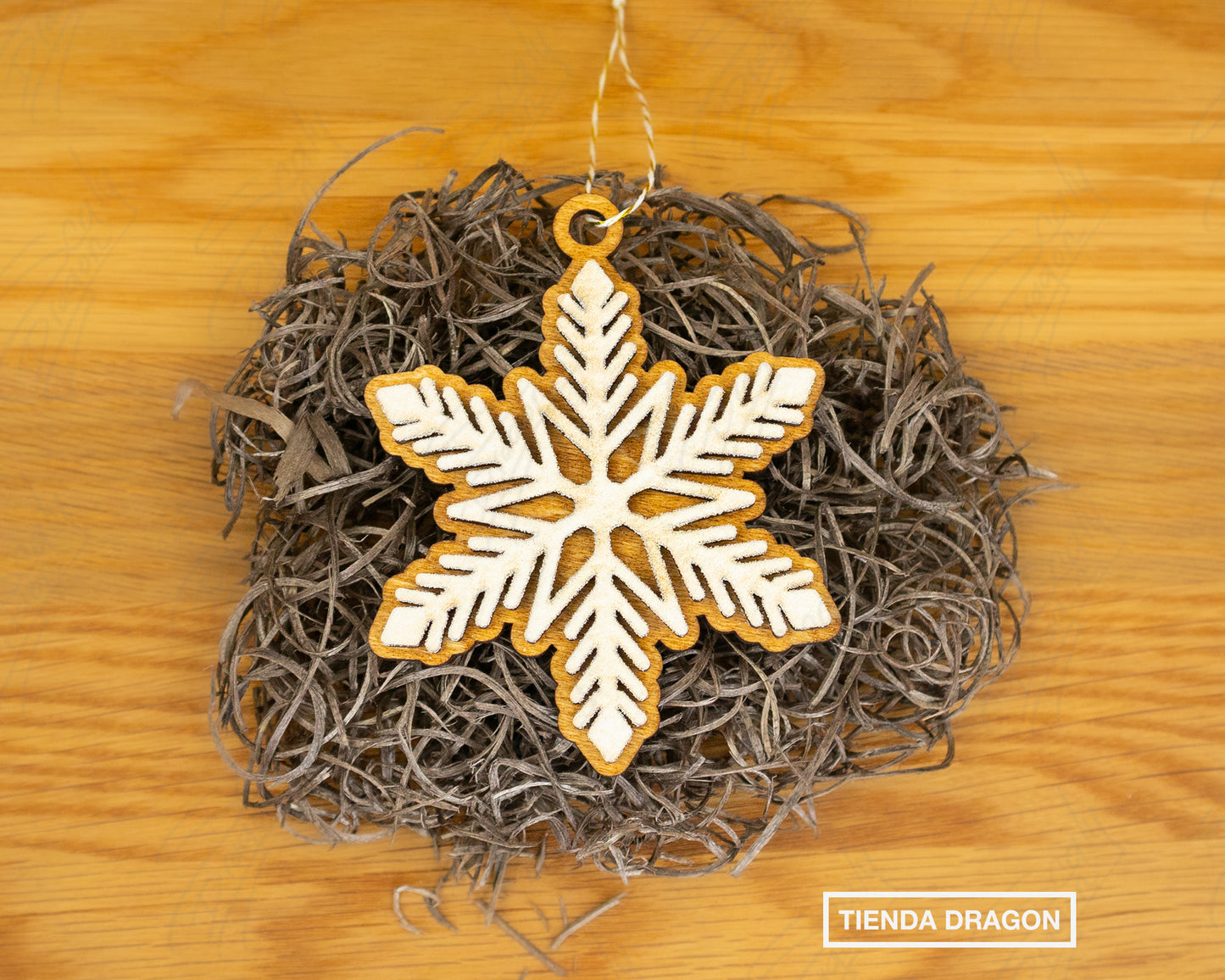 Viste tu Árbol con este Set de 6 Copos de Nieve Gingerbread