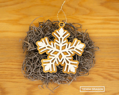 Viste tu Árbol con este Set de 6 Copos de Nieve Gingerbread