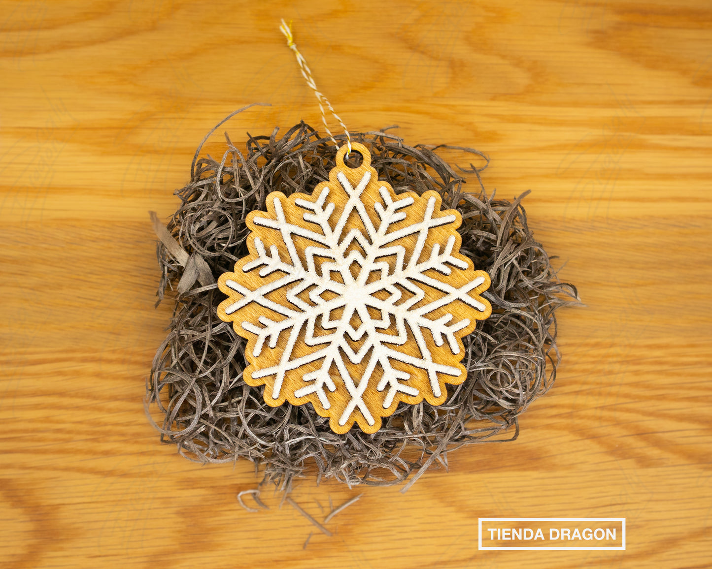 Viste tu Árbol con este Set de 6 Copos de Nieve Gingerbread