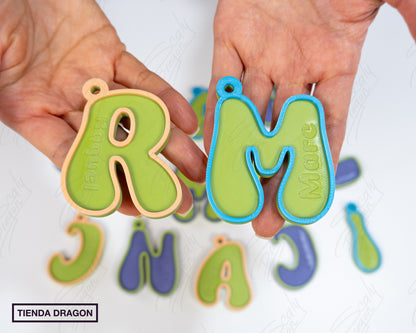 Llavero 3D de letras con Nombre, Estilo Divertido y Colorido, Ideal para Mochilas, Bolsos, Termos y Llaves