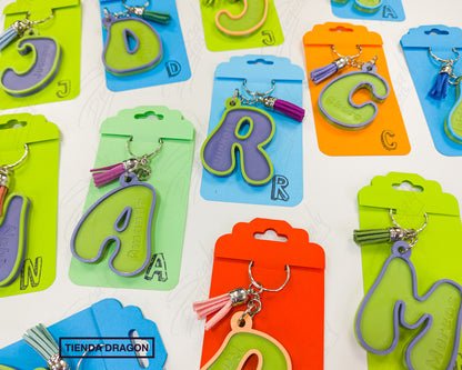 Llavero 3D de letras con Nombre, Estilo Divertido y Colorido, Ideal para Mochilas, Bolsos, Termos y Llaves
