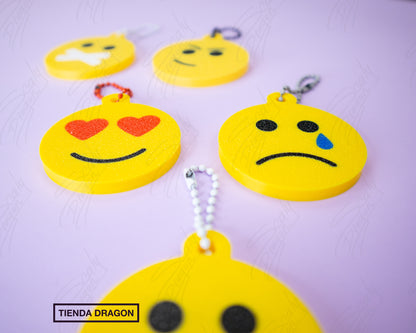 Llaveros de Emojis 3D, Emojis divertidos, colgante para mochilas o bolsos