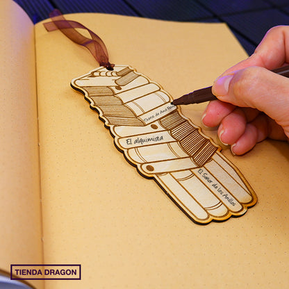 Marcador de pagina en Madera Personalizable para Amantes de la Lectura